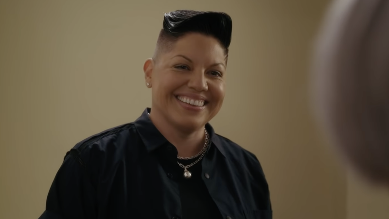 Sara Ramirez has mostly avoided polarized reaction to Che in And Just Like That...