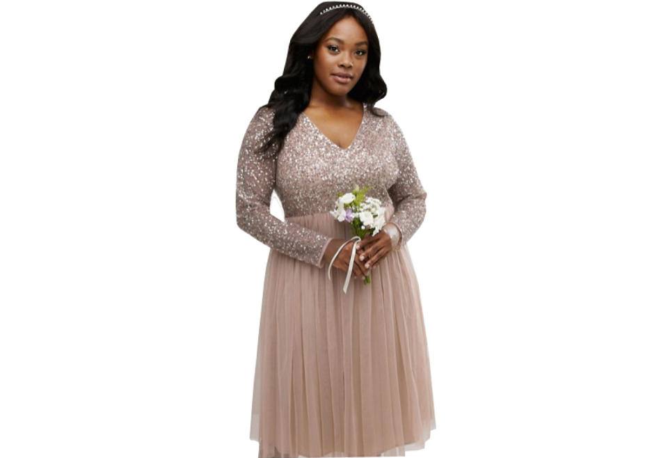 Plus-size prom dresses