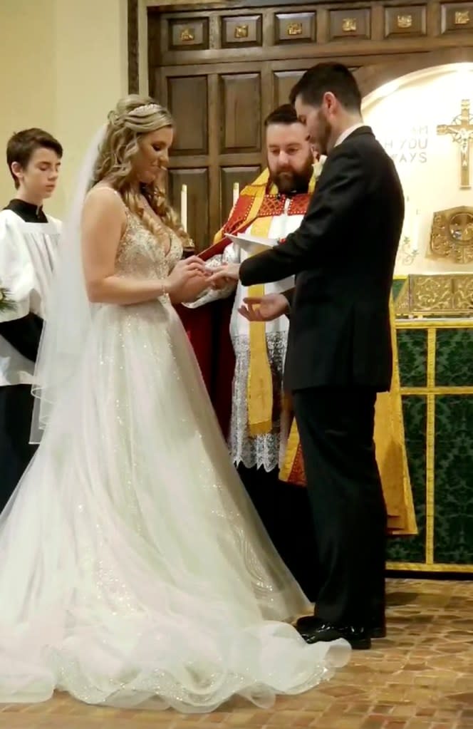 Stephanie and Jonathan Diller at their wedding in 2019. Facebook/Jean O'Donnell