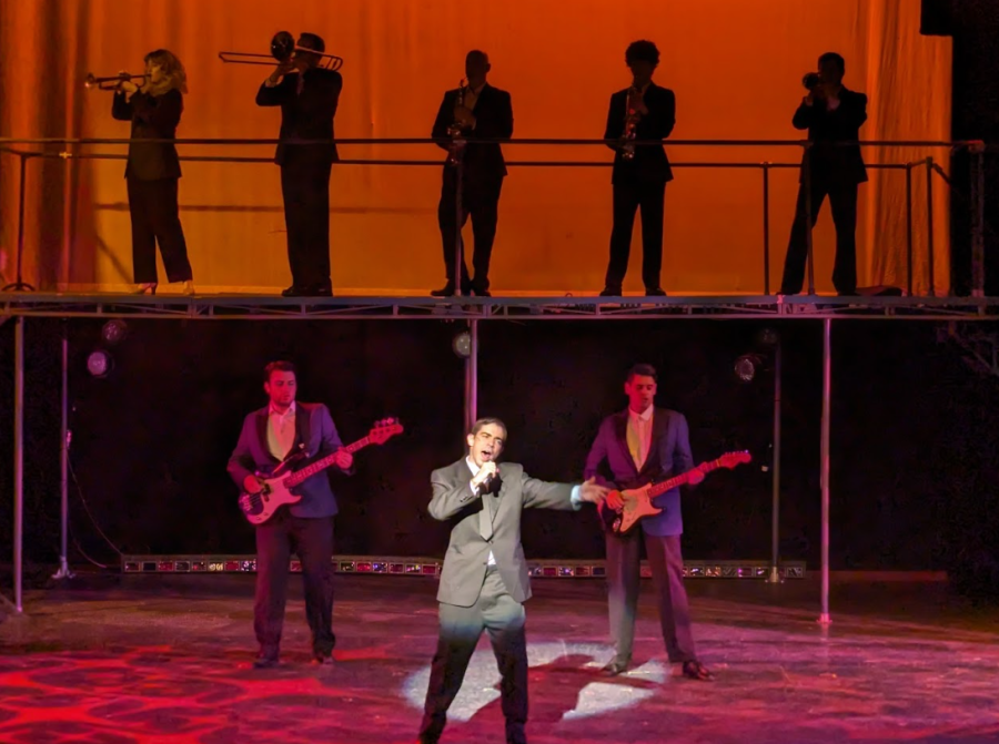 Bear Manescalchi (center) plays Frankie Valli in the biographical jukebox musical.