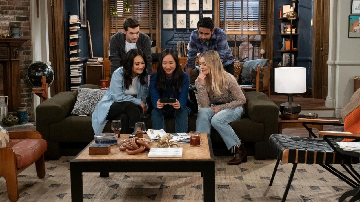 how i met your father “ride or die” episode 205 sophie and val have conflicting feelings about brunch with val’s parents the gang attends jesse’s long island show charlie tom ainsley, valentina francia raisa, ellen tien tran, sid suraj sharma and sophie hilary duff, shown