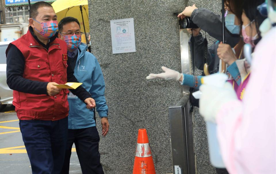 新北市校園校外人士入校須出示疫苗接種證明，保護孩子在校時健康安全