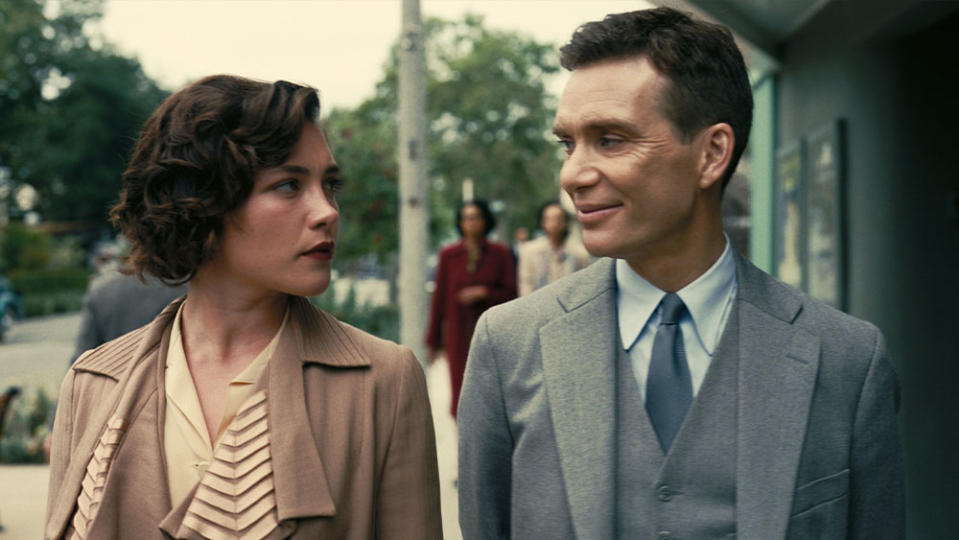 (L-R) Florence Pugh and Cillian Murphy in Christopher Nolan's 'Oppenheimer'