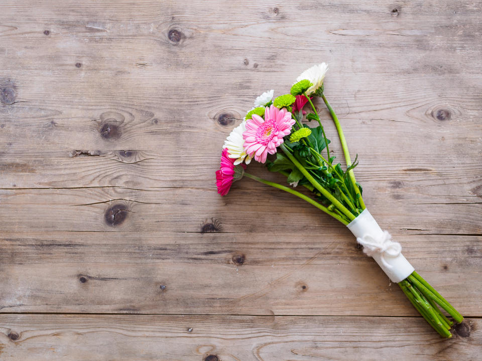 Mit den richtigen Tricks halten deine Schnittblumen richtig lange. (Bild: Getty Images)