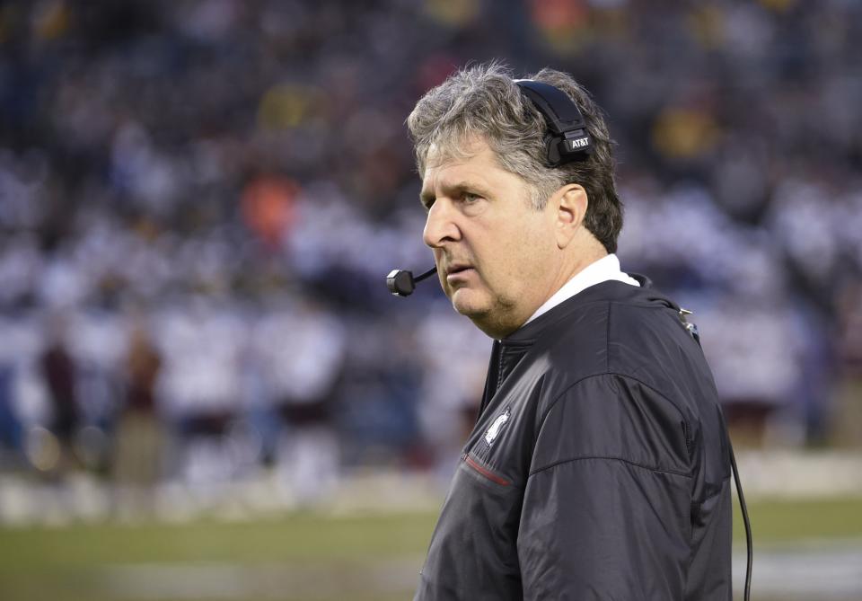 Washington State coach Mike Leach has some thoughts about SEC offenses. (AP Photo/Denis Poroy)