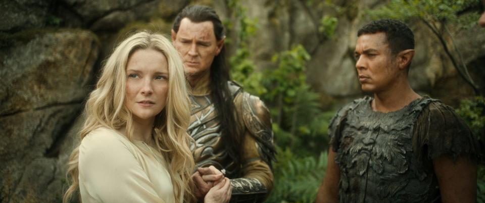 morfydd clark as galadriel benjamin walker as high king gil galad ismael cruz codova as arondir