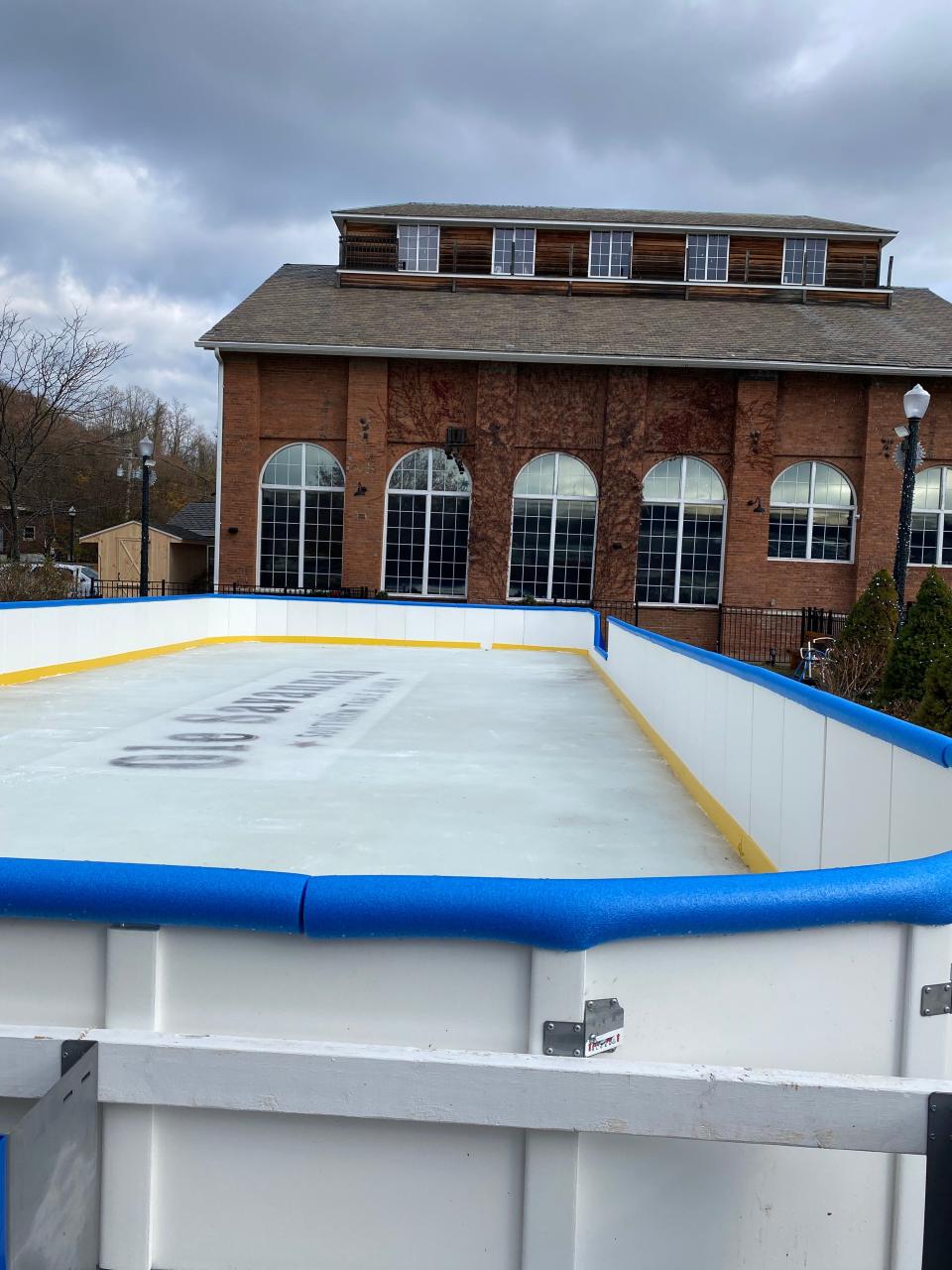 Ole Savannah Southern Table & Bar in Kingston has just opened a skating rink.