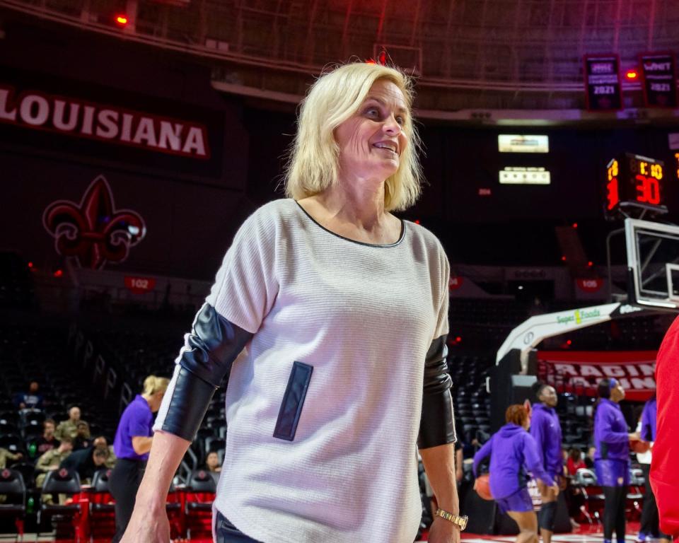 Tgers head coach Kim Mulkey as Louisianas Ragin Cajuns take on LSU womens basketball at the Cajundome. Thursday, Nov. 18, 2021.