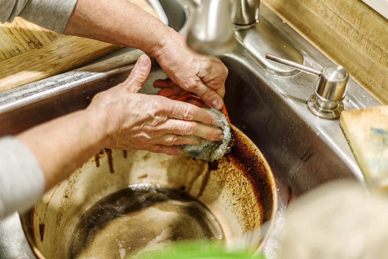 How to Clean an Enameled Cast Iron