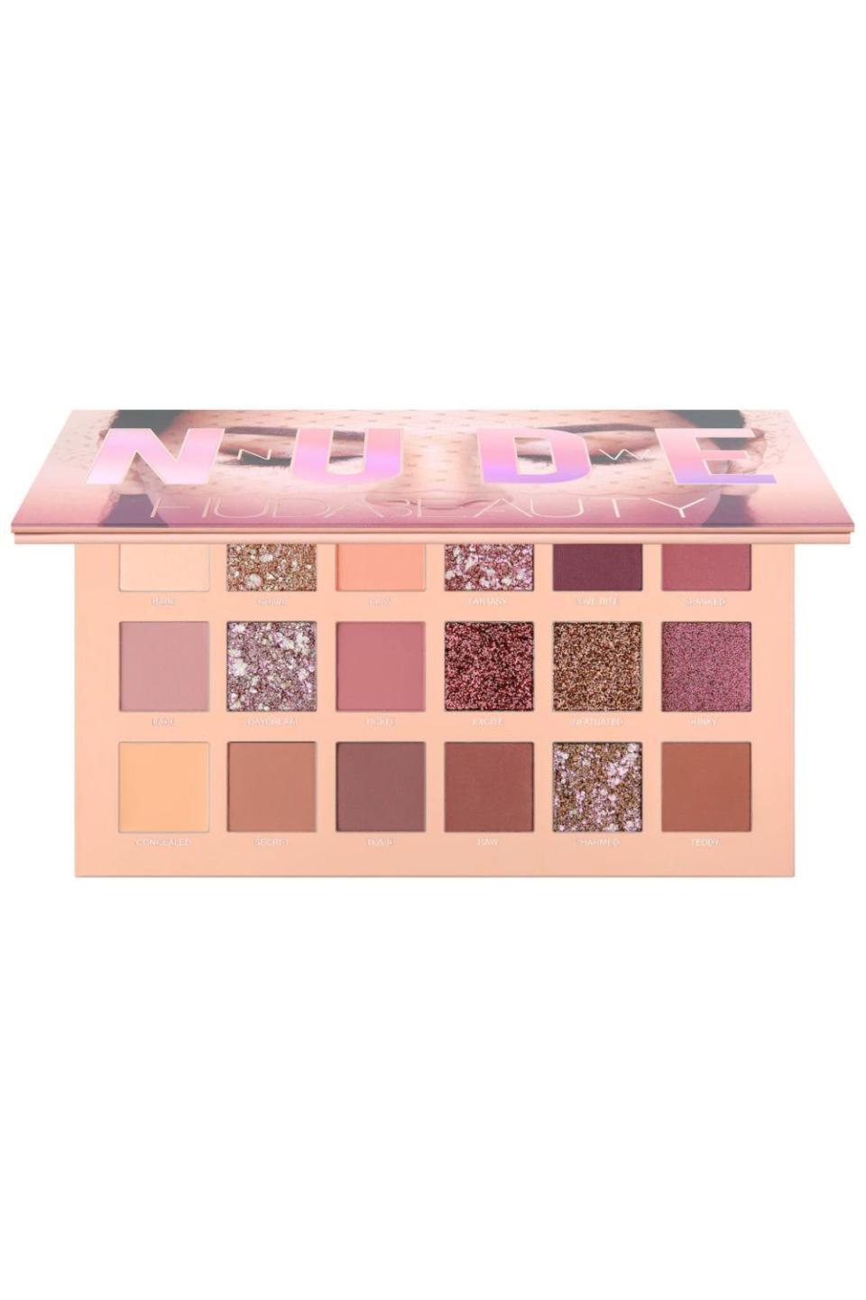 10) Huda Beauty The New Nude Eyeshadow Palette