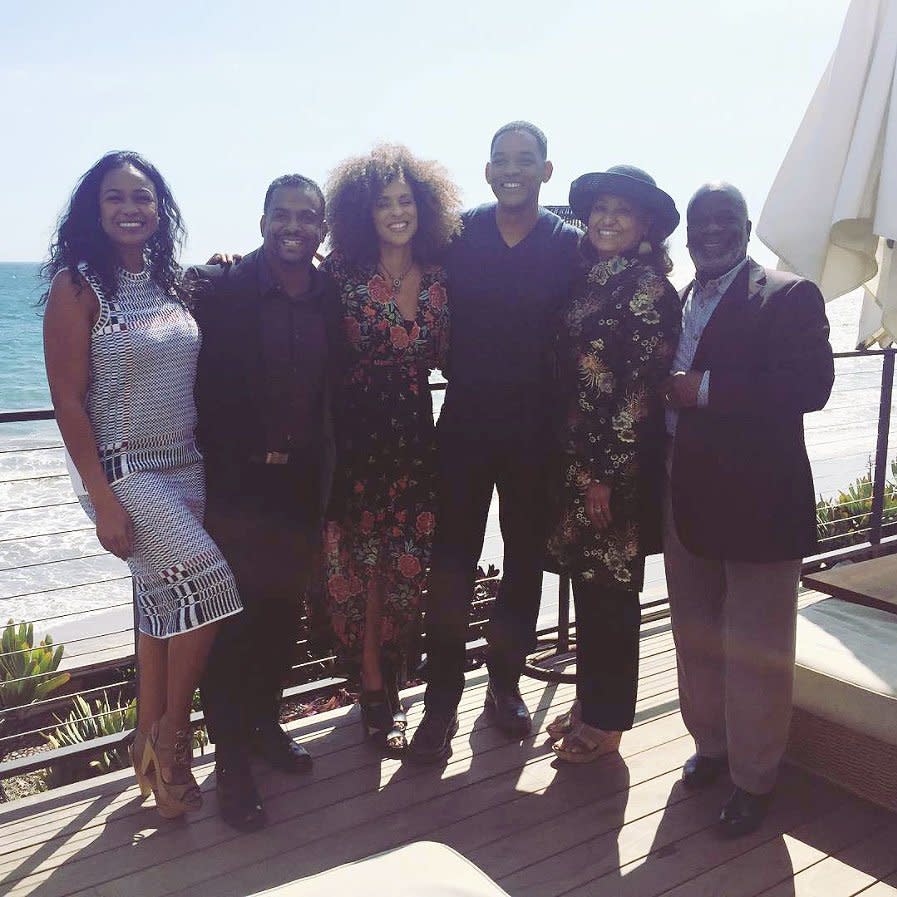 THE CAST OF 
 THE FRESH PRINCE OF BEL-AIR