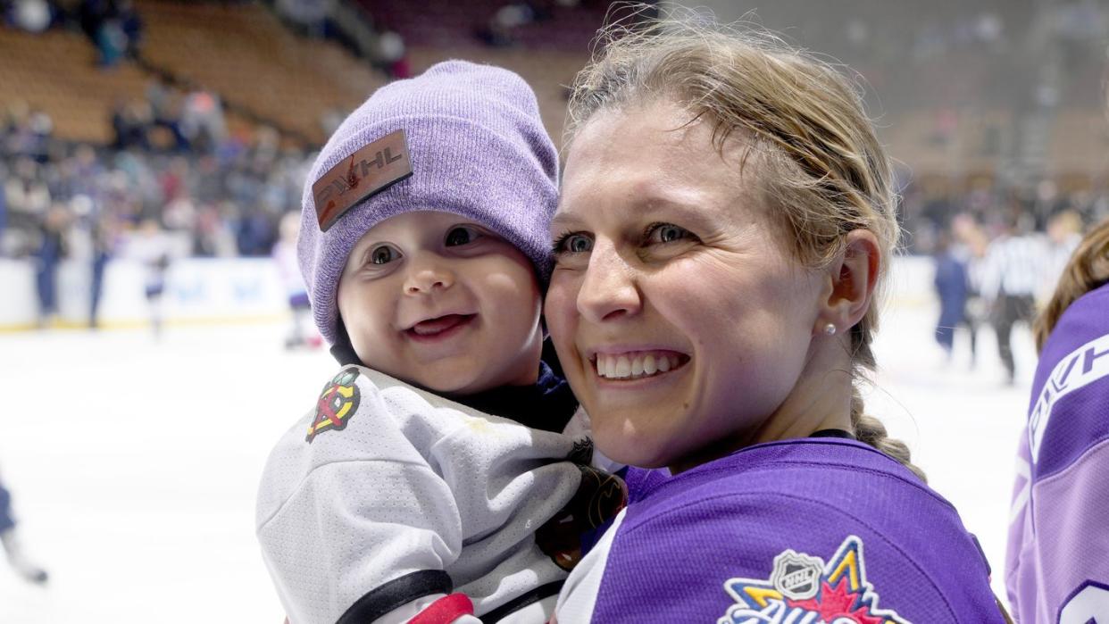 toronto, ontario february 01 kendall coyne schofield 26 of team king smiles in celebration after the canadian tire pwhl 3 on 3 showcase between team king and team kloss at scotiabank arena on february 01, 2024 in toronto, ontario photo by mark blinchnhli via getty images