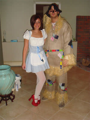 15 Totally Ridiculous, Over-the-Top Couples Halloween Costumes
