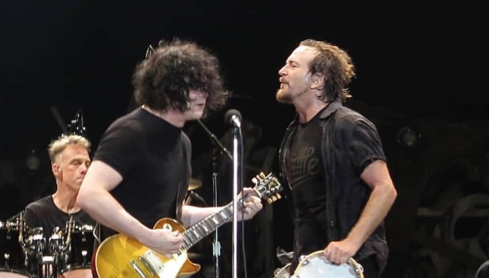 Jack White with Pearl Jam