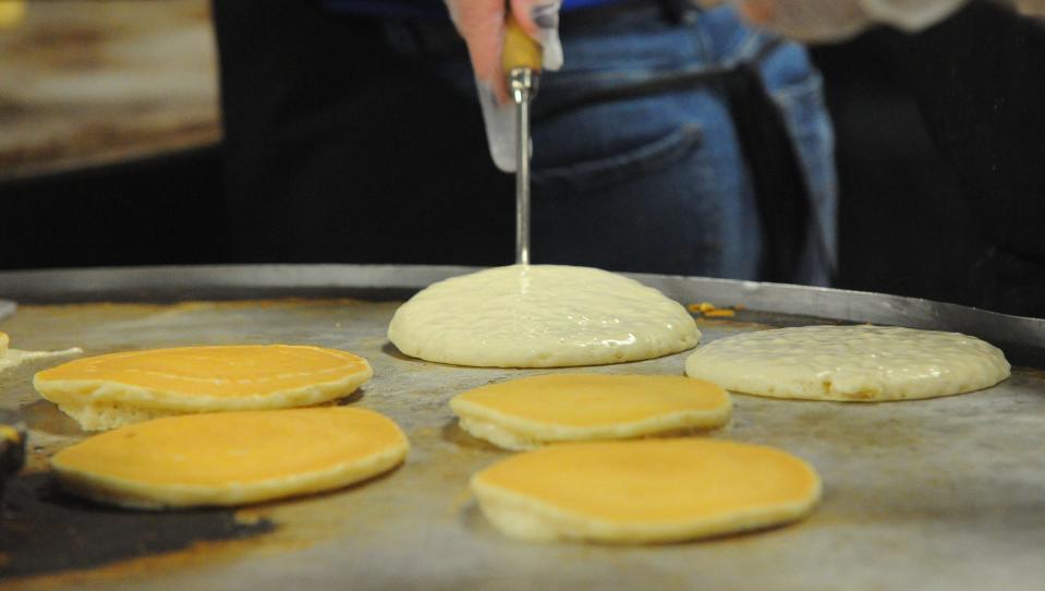 The Knights of Columbus with the local Boy Scout Troop 1 will be holding a Boy Scout Breakfast Fundraiser on Sunday, Jan. 15, from 8 a.m. to noon at the St. Barnabas Social Hall.