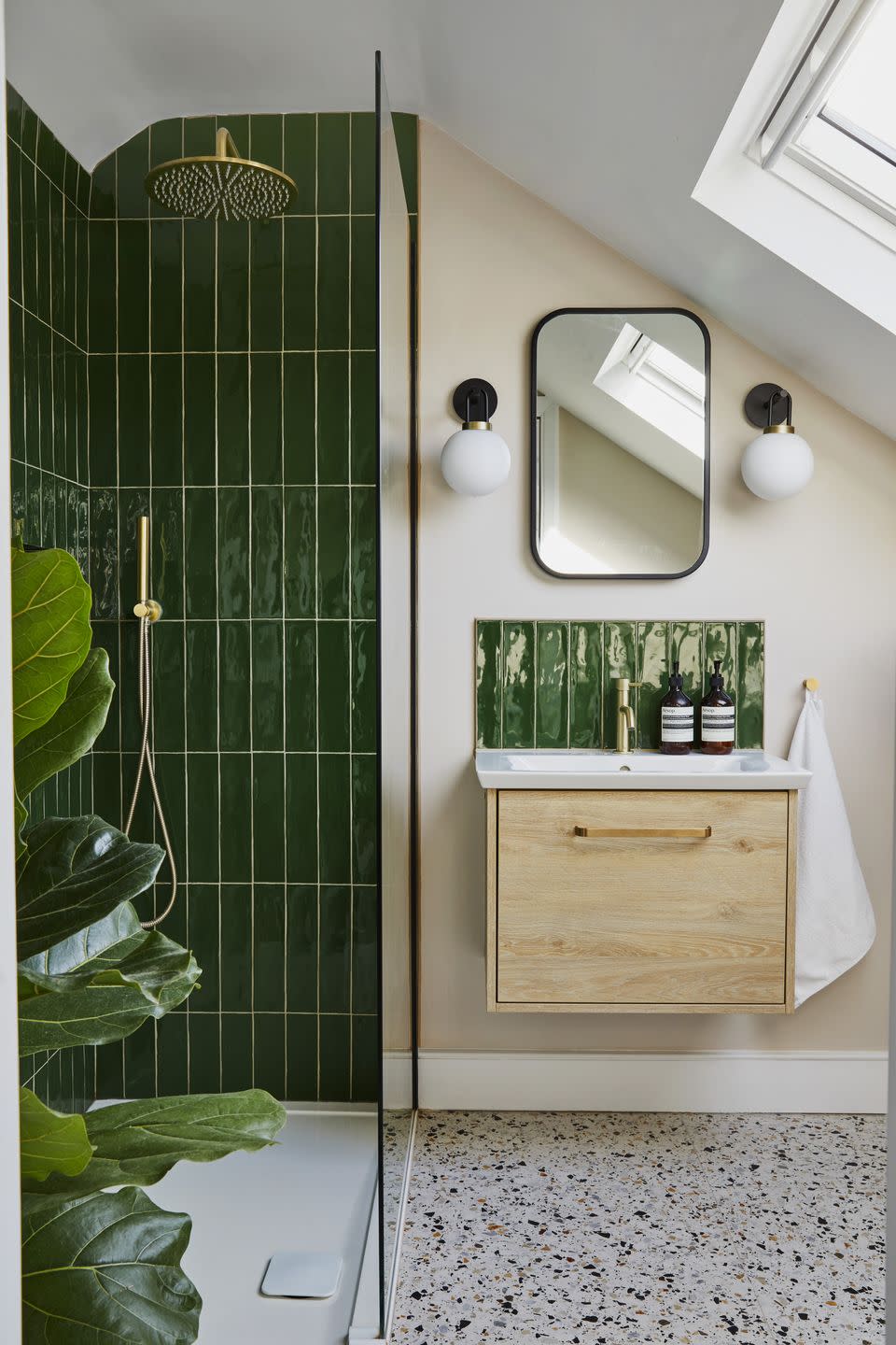 bathroom tiles matching tiles