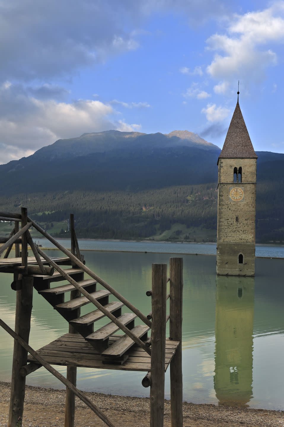 A Lost Italian Village Just Emerged After More Than 70 Years Underwater