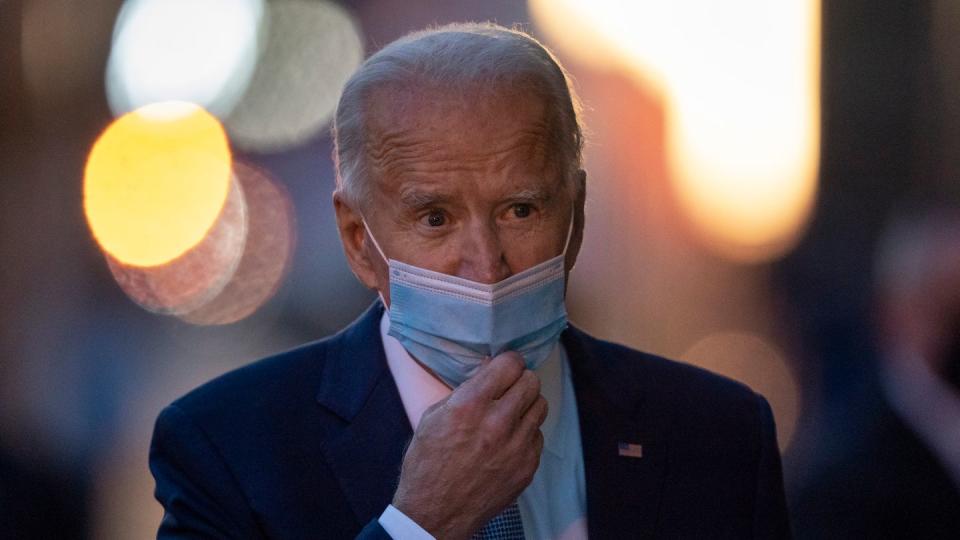 Will die Amerikaner dazu aufrufen, 100 Tage lang Masken in der Öffentlichkeit zu tragen: Der gewählte Präsident (President-elect) Joe Biden.