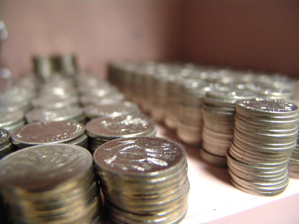 rows of coins quarters