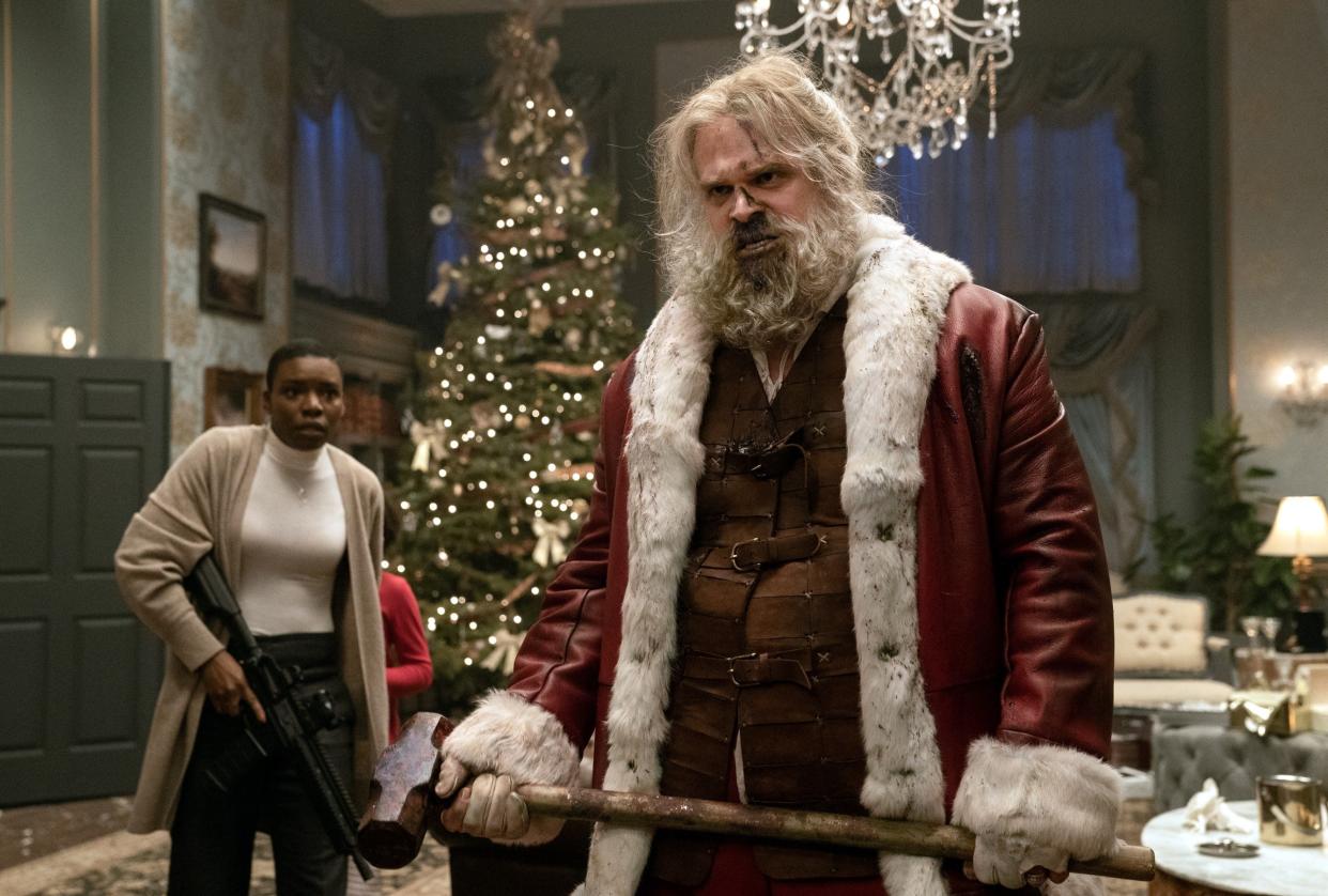 David Harbour is Santa Claus in the Christmas action film "Violent Night."