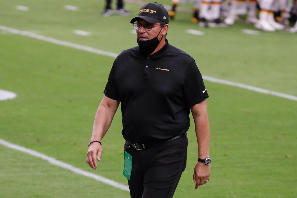 GLENDALE, AZ - SEPTEMBER 20:  Washington Football Team head coach Ron Rivera looks on before the NFL football game between the Washington Football Team and the Arizona Cardinals on September 20, 2020 at State Farm Stadium in Glendale, Arizona. (Photo by Kevin Abele/Icon Sportswire via Getty Images)