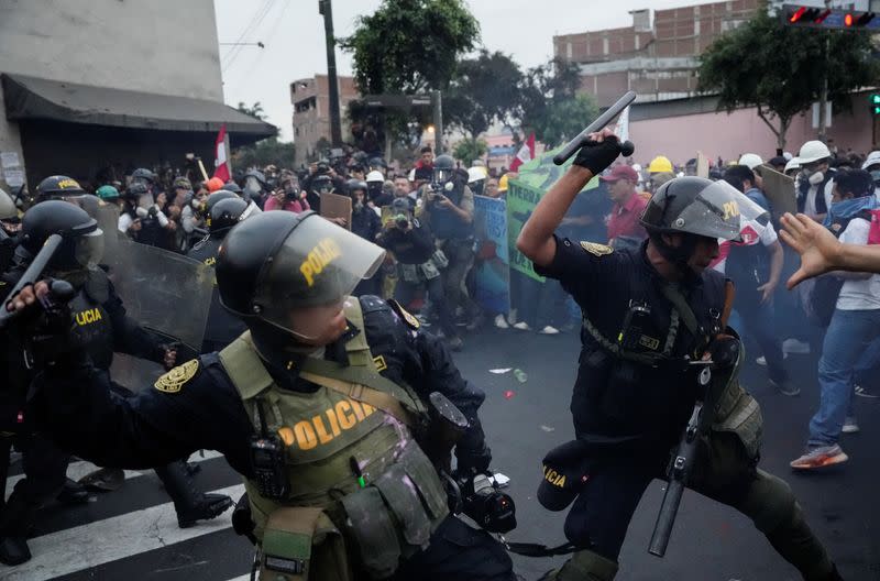 Manifestación contra el Gobierno en Lima