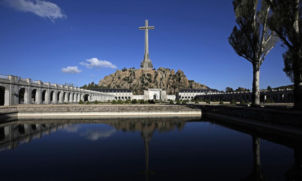 <span>Photograph: Manu Fernández/AP</span>