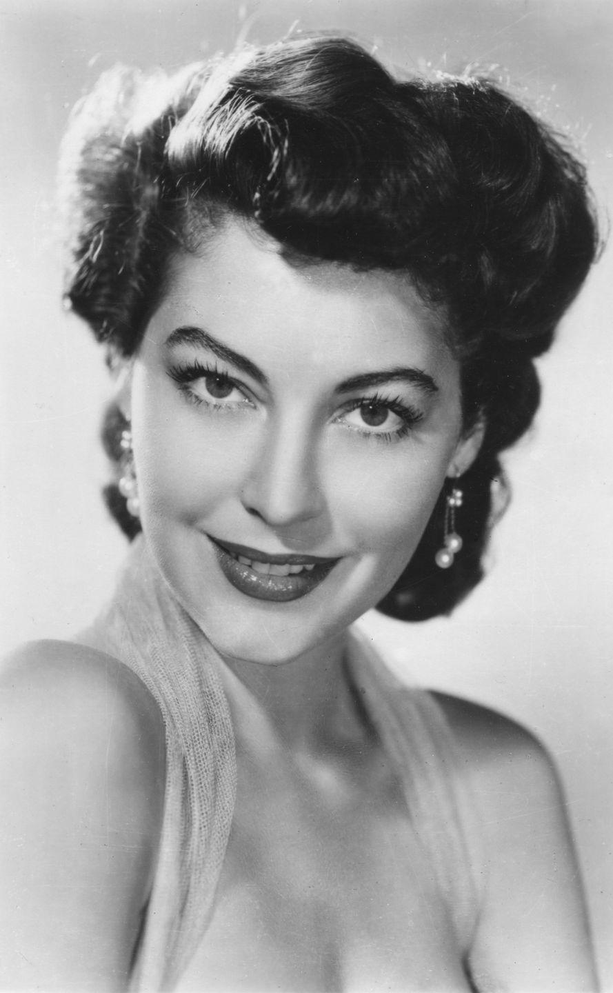 <p>Gardner became a star after her 1946 role in the movie version of Ernest Hemingway's <em>The Killers</em>.</p>