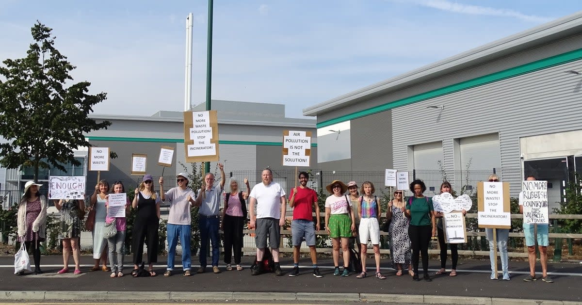 South London residents raise health fears as incinerator set for expansion in Beddington