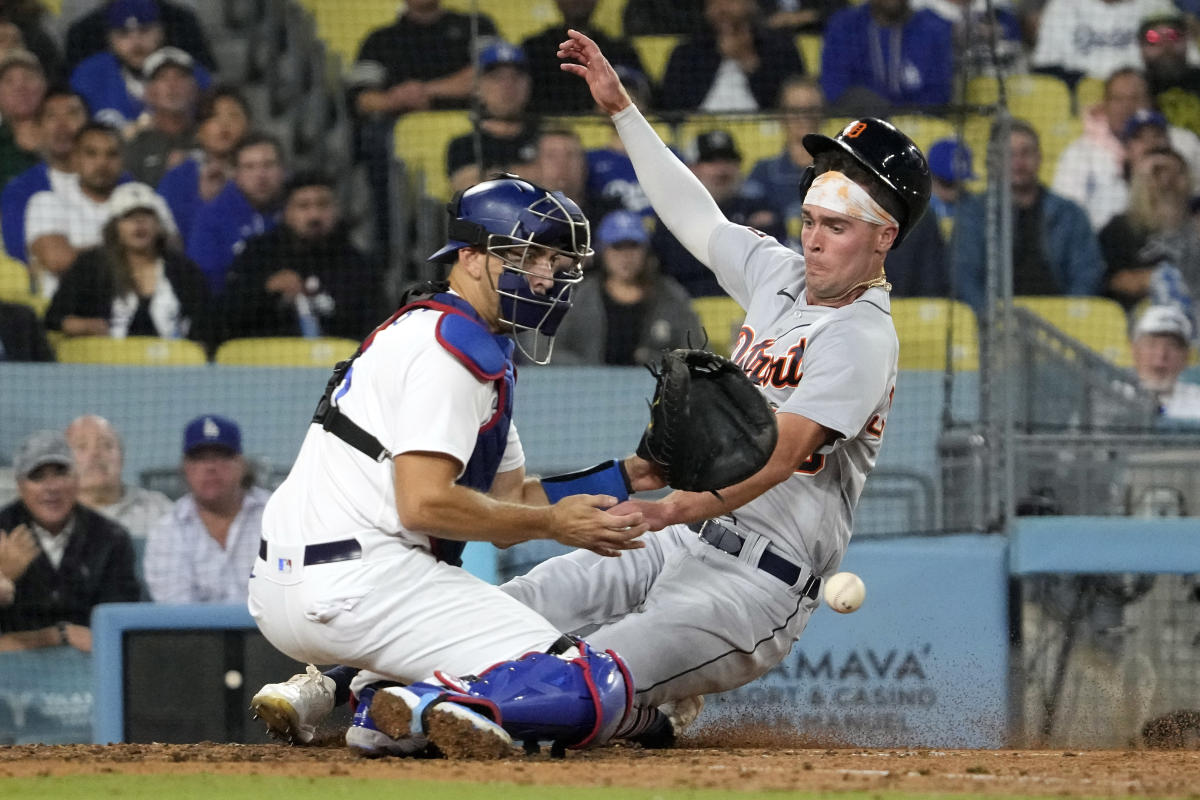 LOS ANGELES, CA - APRIL 30: Detroit Tigers first baseman Spencer Torkelson  (20) looks on during the MLB game between the Detroit Tigers and the Los  Angeles Dodgers on April 30, 2022