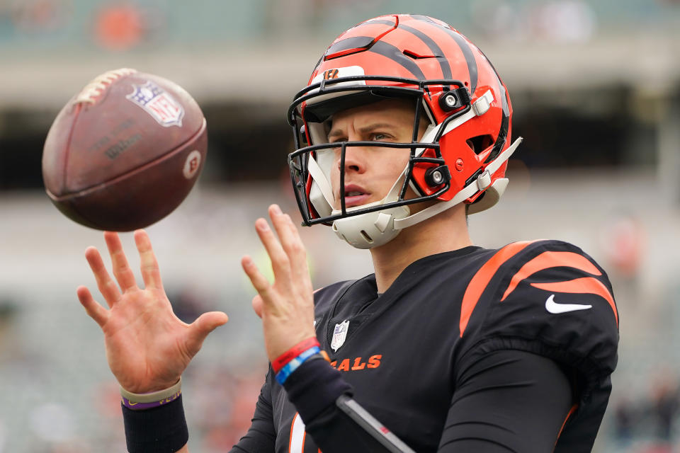 CINCINNATI, OHIO - DECEMBER 11: Joe Burrow #9 of the Cincinnati Bengals warms up before the game against the Cleveland Browns at Paycor Stadium on December 11, 2022 in Cincinnati, Ohio. (Photo by Dylan Buell/Getty Images)