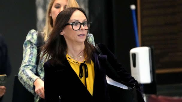 PHOTO: Attorneys for R. Kelly, Jennifer Bonjean, right, and Ashley Cohen arrive at the Dirksen Federal Building for Kelly's sentencing hearing on Feb. 23, 2023, in Chicago. (Charles Rex Arbogast/AP)