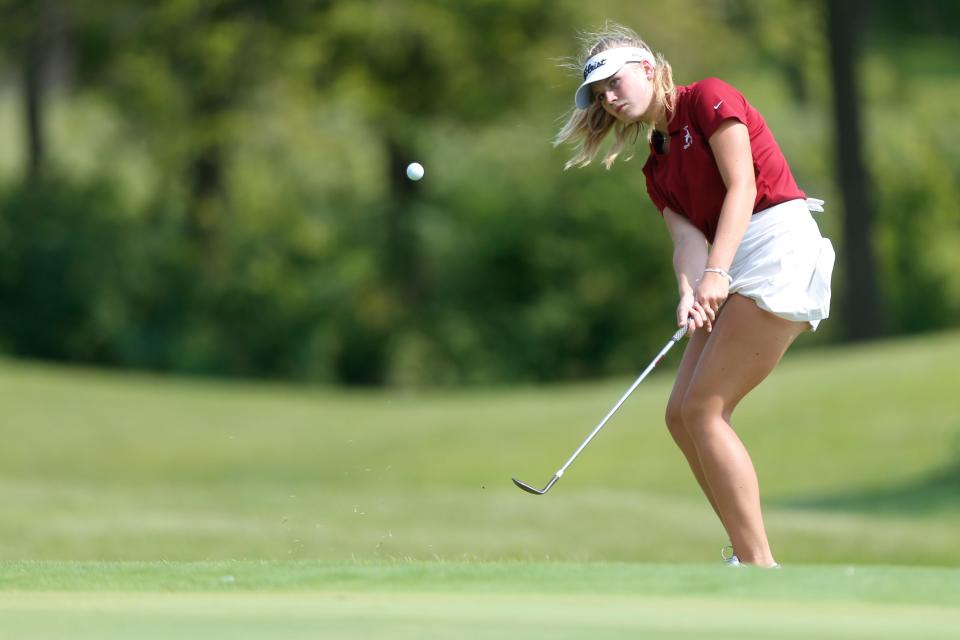 After a great freshman year of golf at Seaman, Lois Deeter had a choice to make as a sophomore.
(Photo: Evert Nelson/The Capital-Journal)