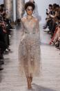 <p>A classic Elie Saab dress – a beaded nude dream! </p>