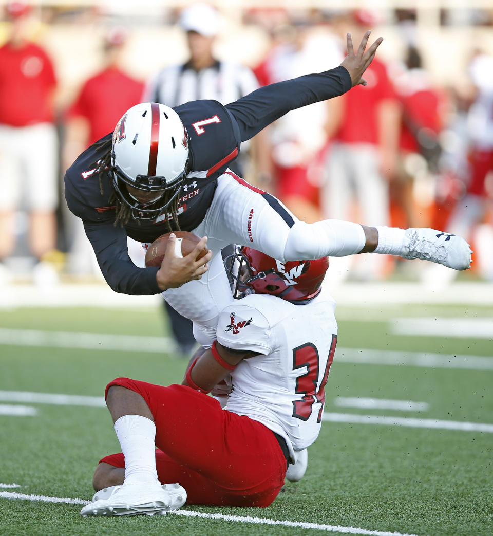 Texas Tech’s Jett Duffey (7) was one of four Texas Tech players arrested early Sunday morning. (Brad Tollefson/Lubbock Avalanche-Journal via AP)