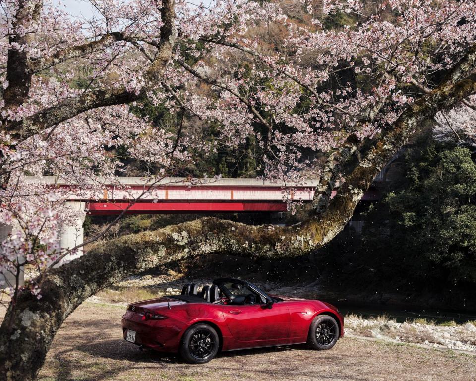 2023 mazda mx5 miata