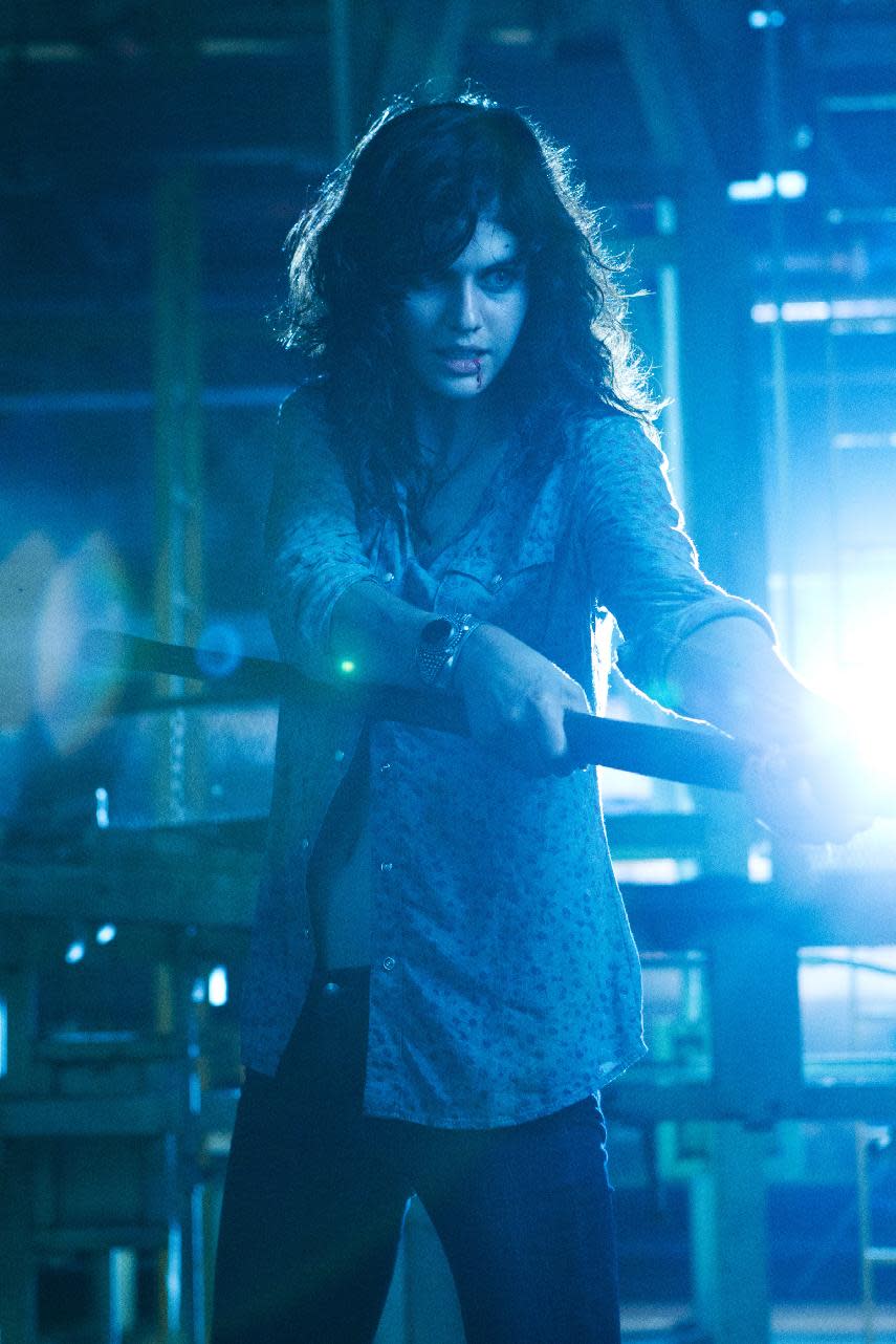 This undated publicity film image from Lionsgate shows Alexandra Daddario, as Heather Miller in a scene from "Texas Chainsaw 3-D," releasing in theaters on Friday, January 4, 2013. (AP Photo/Lionsgate, Justin Lubin)