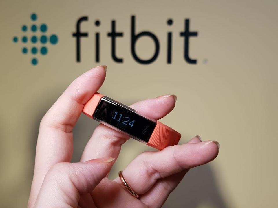 Fitbit Alta HR 最輕巧智慧手環正式登台 帶給你一夜好眠!