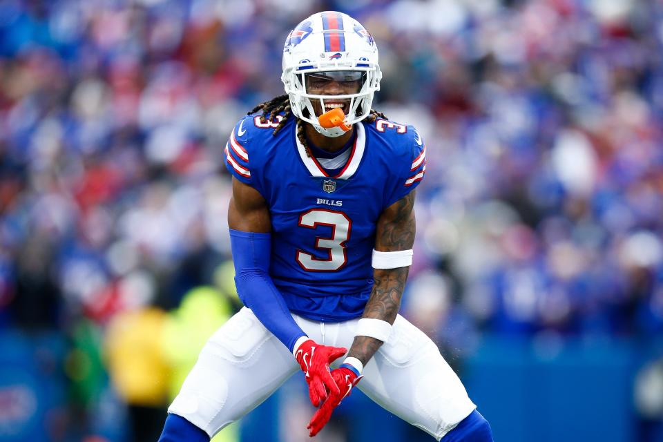 Damar Hamlin #3 of the Buffalo Bills reacts to a play against the Minnesota Vikings at Highmark Stadium on November 13, 2022 in Orchard Park, New Yor