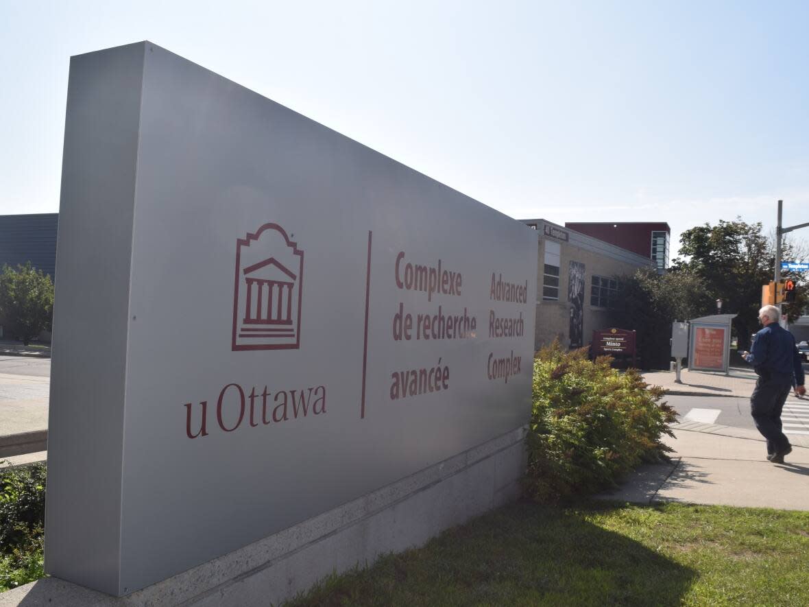 Part-time professors and the University of Ottawa have still not settled its impasse, hiring a mediator to try and come to an agreement over a renewed collective agreement. (Darren Major/CBC - image credit)