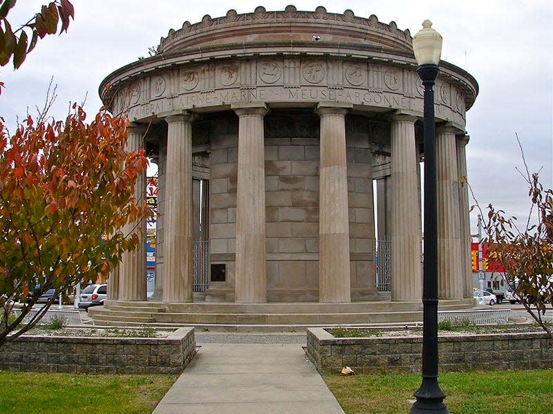 The World War I monument in Atlantic City.