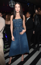 <p>Model Bella Hadid kann von den Corsagen-ähnlichen Kleidern von Dior gar nicht genug bekommen. Mal zeigt sie sich in der Bustier-Robe aus Jeans, mal gibt es etwas mehr Haut. Foto: Clint Spaulding/WWD/REX/Shutterstock </p>