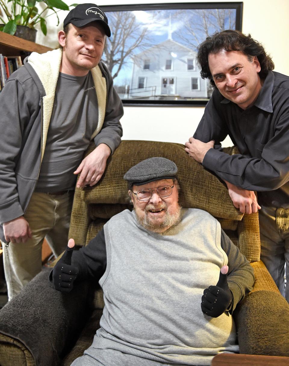 Country/Bluegrass Hall of Famer Mac Wiseman, center, at the age of 91, is releasing a new album called "I Sang the Song." with the help of his co-writers and producers Tomm Jutz and Peter Cooper. The trio spent 9 Sundays meeting together to gather material and ideas for the album.
Tuesday Jan. 3, 2017, in Nashville, Tenn.