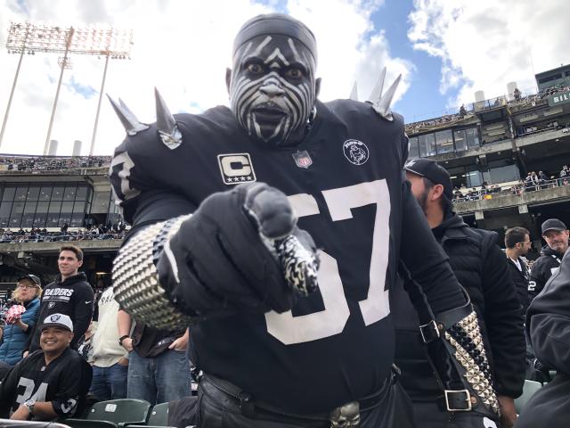 History repeating itself for longtime fans in Oakland Raiders' move to Las  Vegas