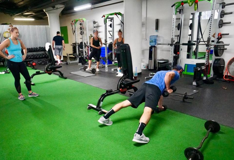 <b>Photo: LIFTED FITNESS/<a href="https://yelp.com/biz_photos/lifted-fitness-south-boston-2?utm_campaign=7d8bdf57-9253-442f-886c-51609e979509%2C09c23f6b-ed6e-43c5-94ae-db44286e5d26&utm_medium=81024472-a80c-4266-a0e5-a3bf8775daa7" rel="nofollow noopener" target="_blank" data-ylk="slk:Yelp;elm:context_link;itc:0;sec:content-canvas" class="link ">Yelp</a></b>