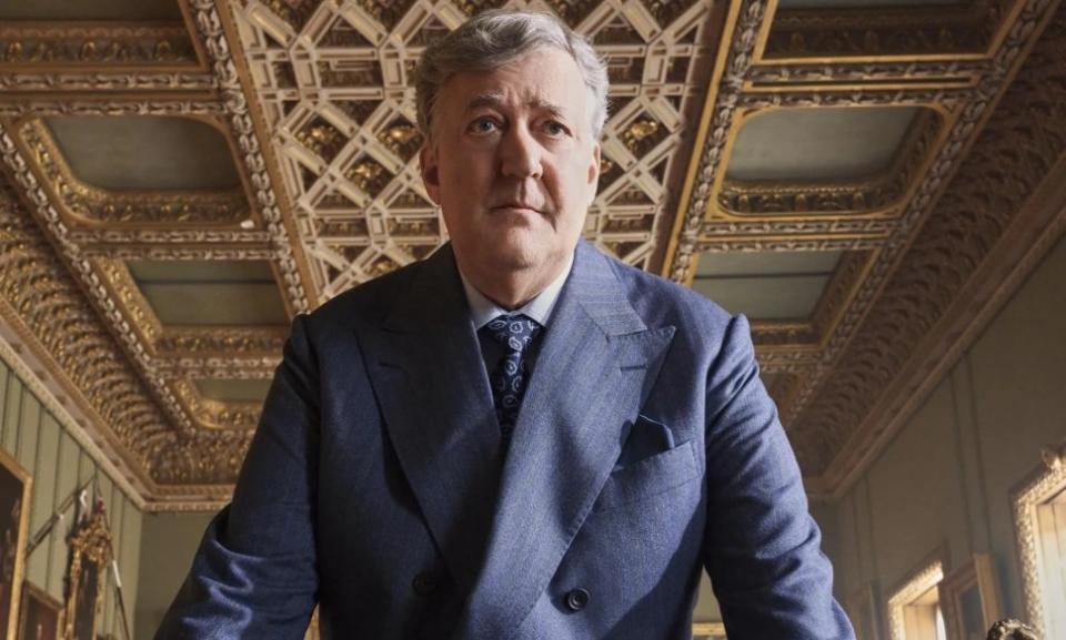 Stephen Fry as King James III in “Red, White & Royal Blue.”
