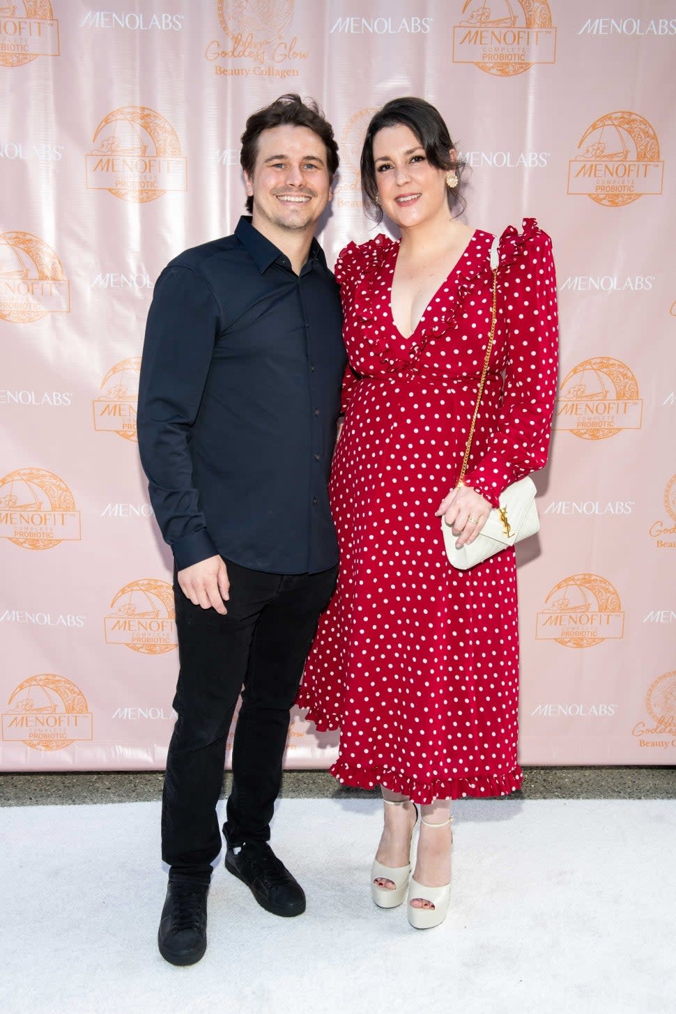 Jason Ritter and Melanie Lynskey