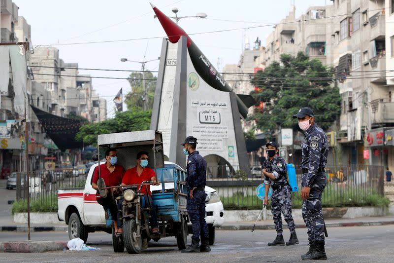 FILE PHOTO: Israel, Hamas agree to restore calm along Gaza border