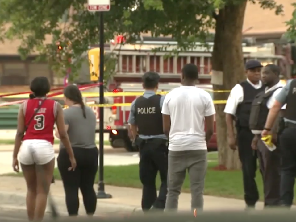 Chicago teenager shot in head dies after paramedics leave live body under sheet, police say