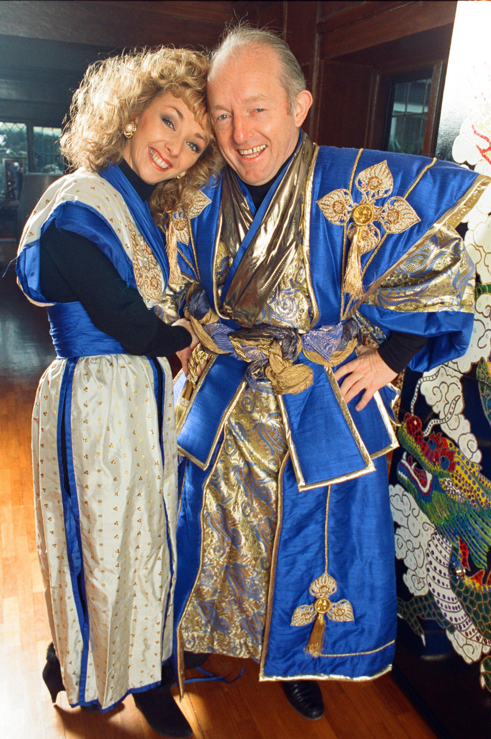 Magician Paul Daniels and his wife Debbie McGee pictured at home. 13th December 1991. (Photo by Ken Lennox/Mirrorpix/Getty Images)